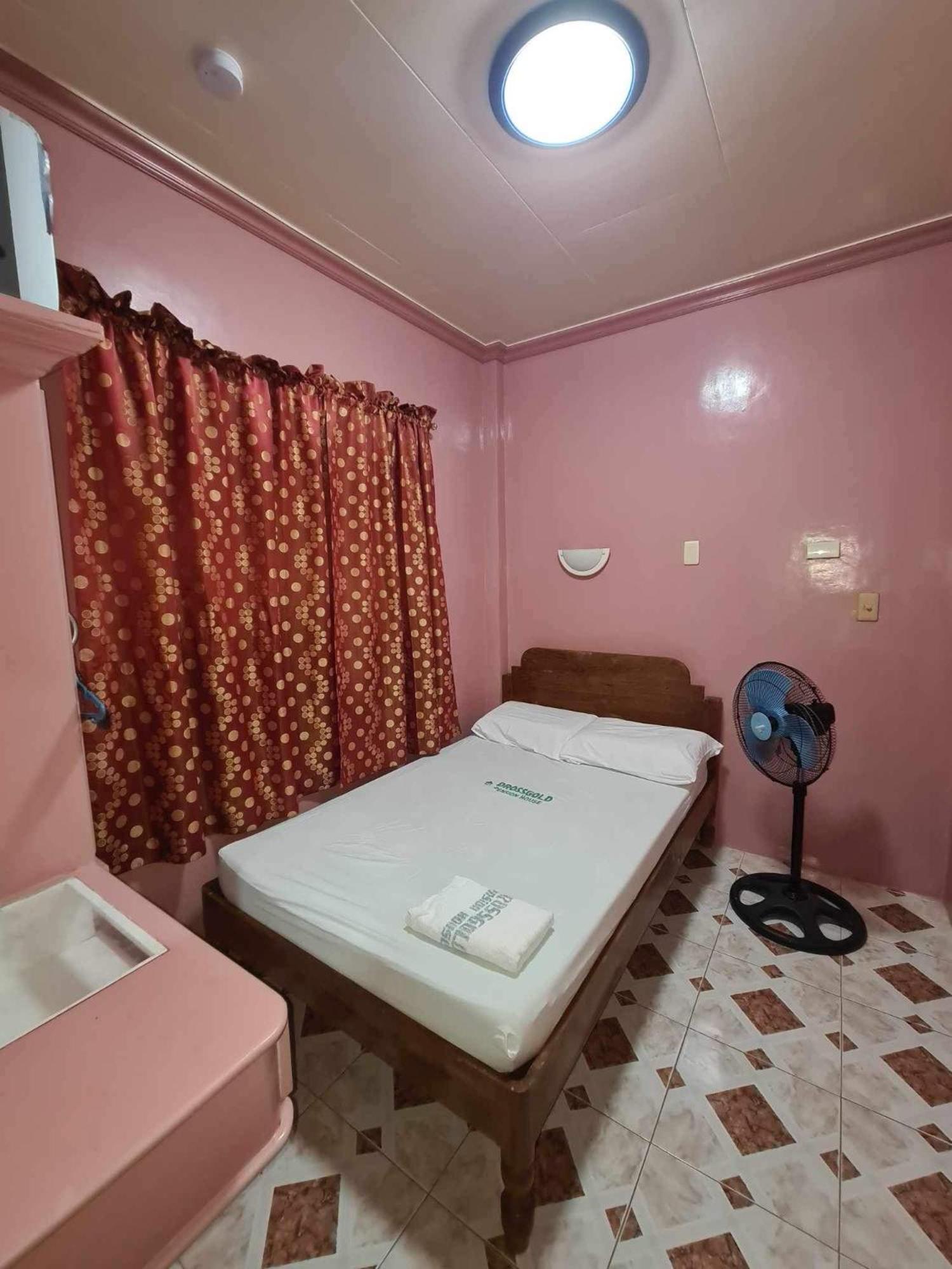 Drossgold Pension House Tubigon Dış mekan fotoğraf