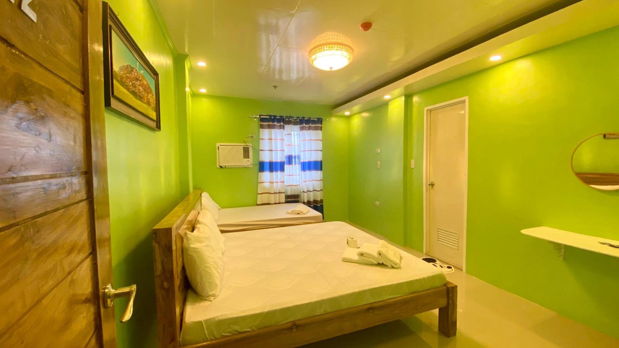 Drossgold Pension House Tubigon Oda fotoğraf
